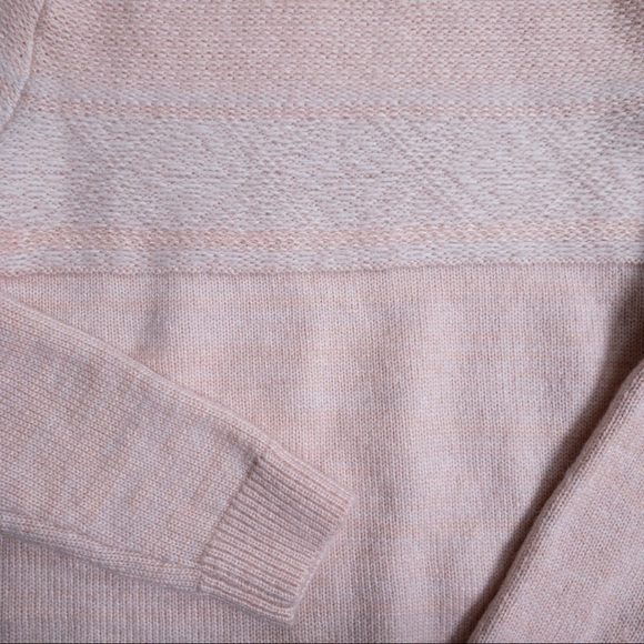 cozy pink sweater - Picture 4 of 8